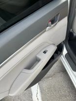 2017 HYUNDAI ELANTRA SEDAN 4-CYL, 2.0 LITER LIMITED SEDAN 4D