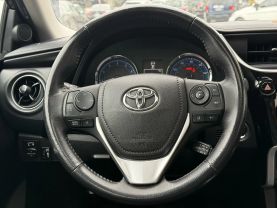 2018 TOYOTA COROLLA XLE SEDAN 4D