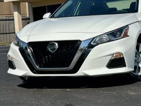 2021 NISSAN ALTIMA SEDAN WHITE AUTOMATIC - Dart Auto Group