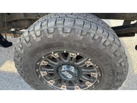2002 CHEVROLET SILVERADO 2500 HD CREW CAB PICKUP V8, 6.0 LITER LONG BED