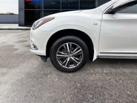 2019 Infiniti Qx60 Luxe (2019.5) Sport Utility 4d - Image 14