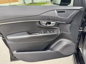 2020 VOLVO XC90