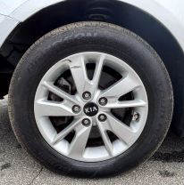 2016 Kia Optima - Image 16