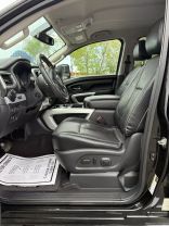 2017 NISSAN TITAN XD CREW CAB PICKUP V8, TURBO DIESEL, 5.0L PRO-4X PICKUP 4D 6 1/2 FT