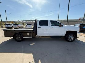2017 CHEVROLET SILVERADO 3500 HD CREW CAB PICKUP V8, TURBO DSL, 6.6L WORK TRUCK PICKUP 4D 8 FT