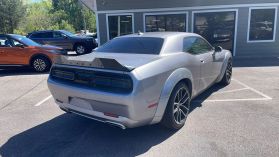 2018 Dodge Challenger - Image 5