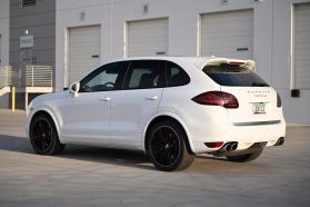 2012 PORSCHE CAYENNE SUV M4851 TURBO