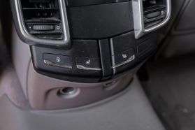 2013 Porsche Cayenne - Image 36