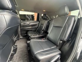 2017 TOYOTA HIGHLANDER SUV V6, 3.5 LITER XLE SPORT UTILITY 4D