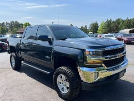 2017 Chevrolet Silverado 1500 Crew Cab Lt Pickup 4d 6 1/2 Ft - Image 9