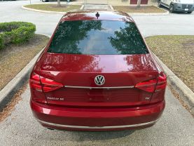 2016 VOLKSWAGEN PASSAT