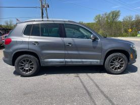 2013 Volkswagen Tiguan - Image 22