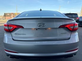 2016 HYUNDAI SONATA SEDAN 4-CYL, PZEV, 2.4 LITER SPORT SEDAN 4D