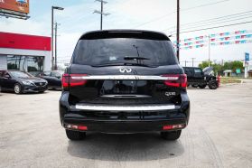 2018 INFINITI QX80 SUV V8, 5.6 LITER SPORT UTILITY 4D