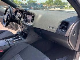 2019 DODGE CHARGER SEDAN - AUTOMATIC -  V & B Auto Sales