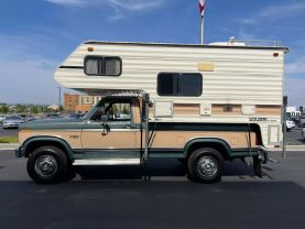 1986 FORD F250 PICKUP 6.9 V8 DIESEL XLT LARIAT REG CAB  PICK UP - The Auto Lot