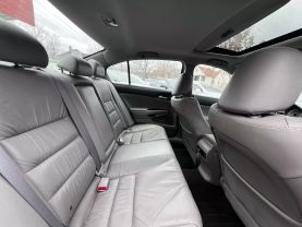 2010 Honda Accord - Image 12