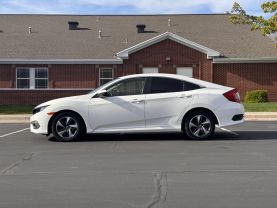 2017 HONDA CIVIC SEDAN 4-CYL, I-VTEC, 2.0 LITER LX W/HONDA SENSING SEDAN 4D
