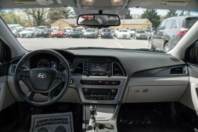 2015 HYUNDAI SONATA SEDAN 4-CYL, PZEV, 2.4 LITER SPORT SEDAN 4D