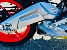2022 APRILIA RS 660 SPORTBIKES - -