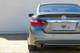 2018 Nissan Altima - Image 46