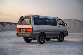 1995 TOYOTA HIACE VAN 1KZ-TE SUPER CUSTOM LIMITED