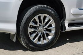 2014 LEXUS GX SUV V8, 4.6 LITER GX 460 LUXURY SPORT UTILITY 4D