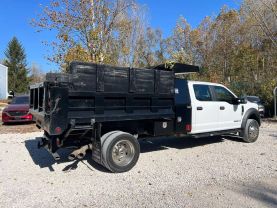 2018 FORD F550 SUPER DUTY CREW CAB & CHASSIS CAB_CHASSIS V8, TURBO DIESEL, 6.7 LITER XL CAB & CHASSIS 4D at T&T Repairables - used car dealership in Spencer, Indiana.