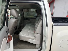 2012 CHEVROLET SILVERADO 1500 CREW CAB PICKUP V8, FLEX FUEL, 5.3 LITER LTZ PICKUP 4D 5 3/4 FT