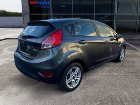 2019 Ford Fiesta Se Hatchback 4d - Image 5