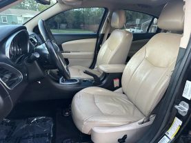 2012 CHRYSLER 200