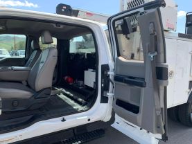 2019 FORD F550 SD MECHANIC CRANE TRUCK 5,000 LBS AUTO CRANE MECHANIC CRANE TRUCK V8, TURBO DIESEL, 6.7 LITER XL CAB & CHASSIS 4D - Eddies Auto Sales