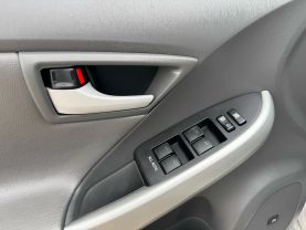 2010 TOYOTA PRIUS HATCHBACK 4-CYL, HYBRID, 1.8 LITER III HATCHBACK 4D