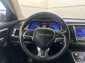 2016 CHRYSLER 200
