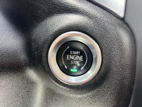 2019 Gmc Sierra 1500 Crew Cab Slt Pickup 4d 5 3/4 Ft - Image 29