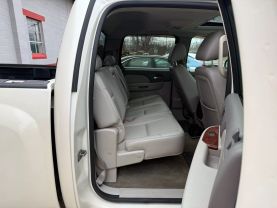 2012 CHEVROLET SILVERADO 1500 CREW CAB PICKUP V8, FLEX FUEL, 5.3 LITER LTZ PICKUP 4D 5 3/4 FT