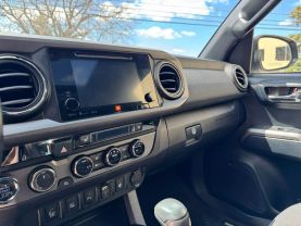 2016 TOYOTA TACOMA DOUBLE CAB PICKUP V6, 3.5 LITER TRD OFF-ROAD PICKUP 4D 5 FT