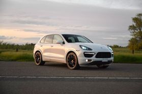2012 PORSCHE CAYENNE SUV M4851 TURBO