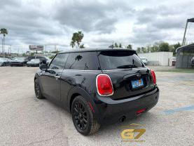 2017 Mini Hardtop 2 Door - Image 8