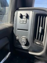 2017 Chevrolet Silverado 1500 Crew Cab - Image 15