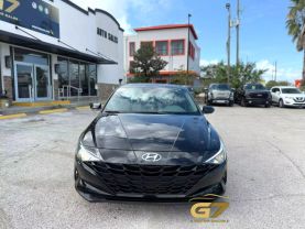 2022 Hyundai Elantra - Image 2