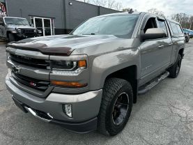 2017 CHEVROLET SILVERADO 1500 DOUBLE CAB PICKUP V8, ECOTEC3, FF, 5.3L LT PICKUP 4D 6 1/2 FT