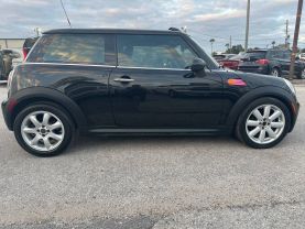 2010 MINI HARDTOP HATCHBACK 4-CYL, 1.6 LITER COOPER HATCHBACK 2D
