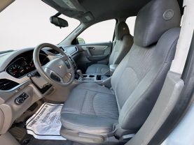 2016 Chevrolet Traverse Ls Sport Utility 4d - Image 9