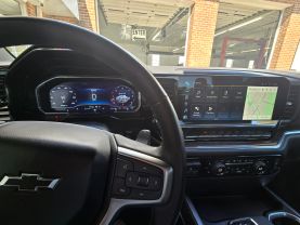 2023 Chevrolet Silverado 1500 Crew Cabrst Pickup 4d 5 3/4 Ft - Image 20