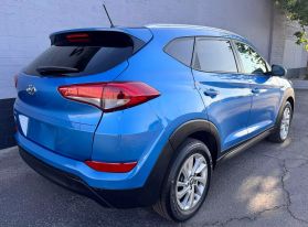 2016 HYUNDAI TUCSON SUV 4-CYL, 2.0 LITER SE SPORT UTILITY 4D