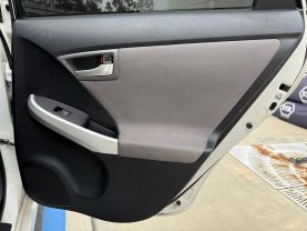 2015 TOYOTA PRIUS TWO HATCHBACK 4D