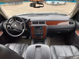 2009 CHEVROLET SUBURBAN 1500 SUV V8, FLEX FUEL, 5.3 LITER LT SPORT UTILITY 4D