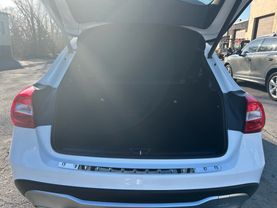 2019 MERCEDES-BENZ GLA SUV 4-CYL, TURBO, 2.0 LITER GLA 250 4MATIC SPORT UTILITY 4D