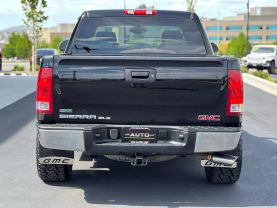 2012 GMC SIERRA 1500 CREW CAB PICKUP V8, FLEX FUEL, 5.3 LITER SLE PICKUP 4D 5 3/4 FT - The Auto Lot